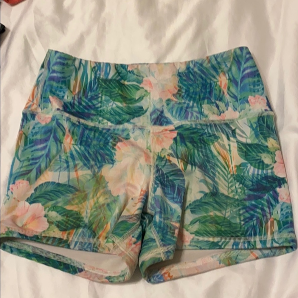 Fleo power high rise shorts